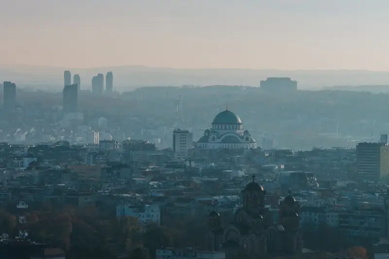 Pogled na Beograd u izmaglici