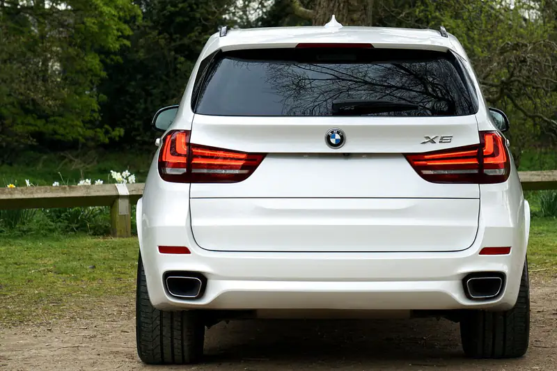 BMW X5 F15, pogled sa zadnje strane