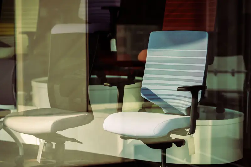 Ergonomske kancelarijske stolice sa mrežastim naslonom