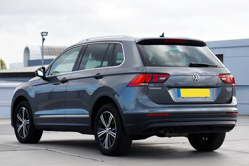 Volkswagen Tiguan, pogled sa zadnje strane